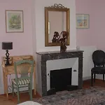 Panzió L Echarpe D Iris