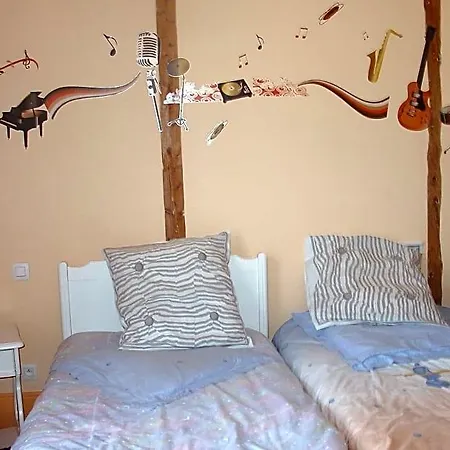 Bed & Breakfast L Echarpe D Iris 3*