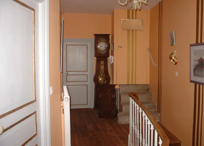 L Echarpe D Iris 3* Montpeyroux (Puy-de-Dome)